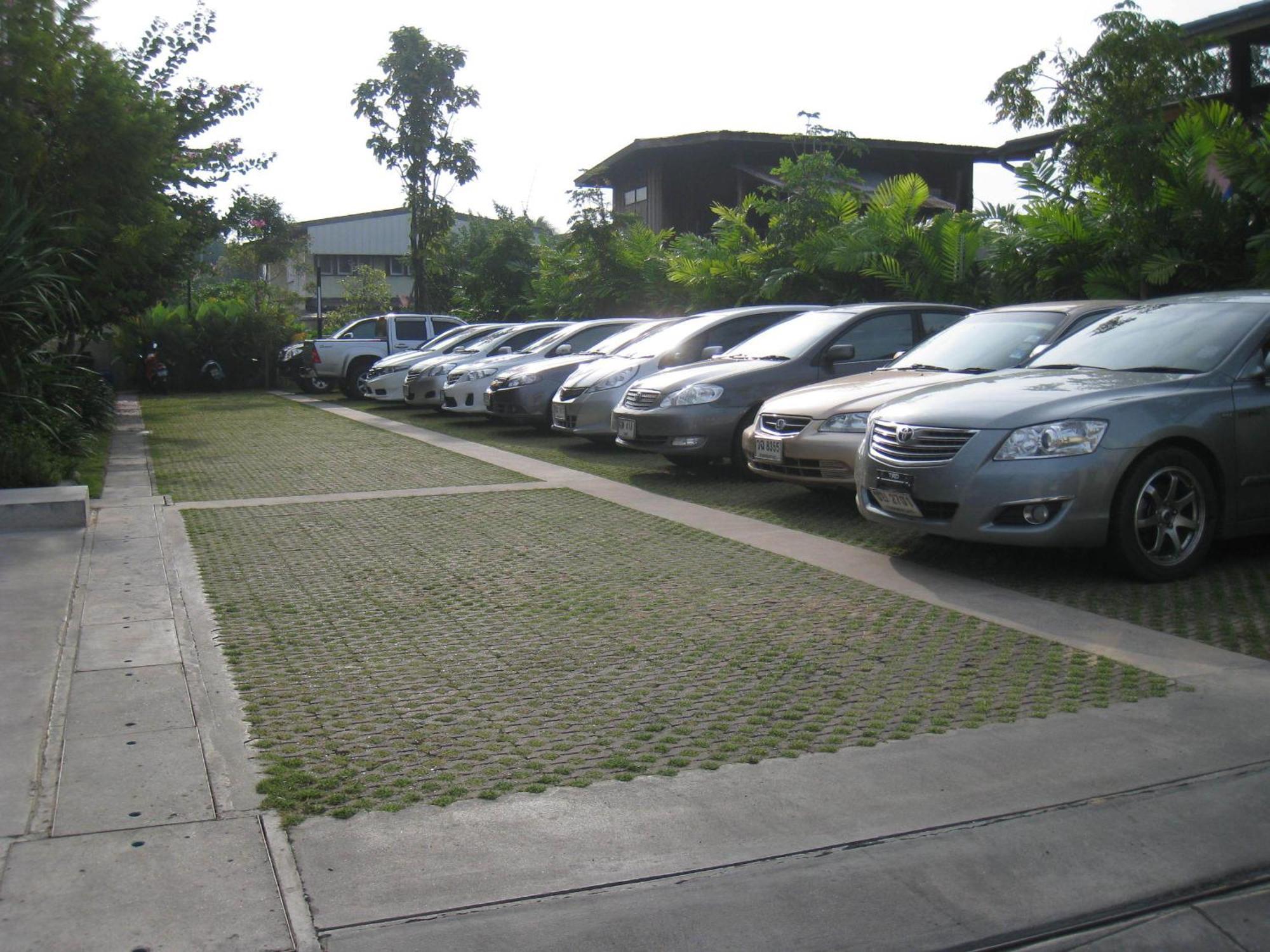 Rapeepan Ville Hotel Ubon Ratchathani Exterior photo