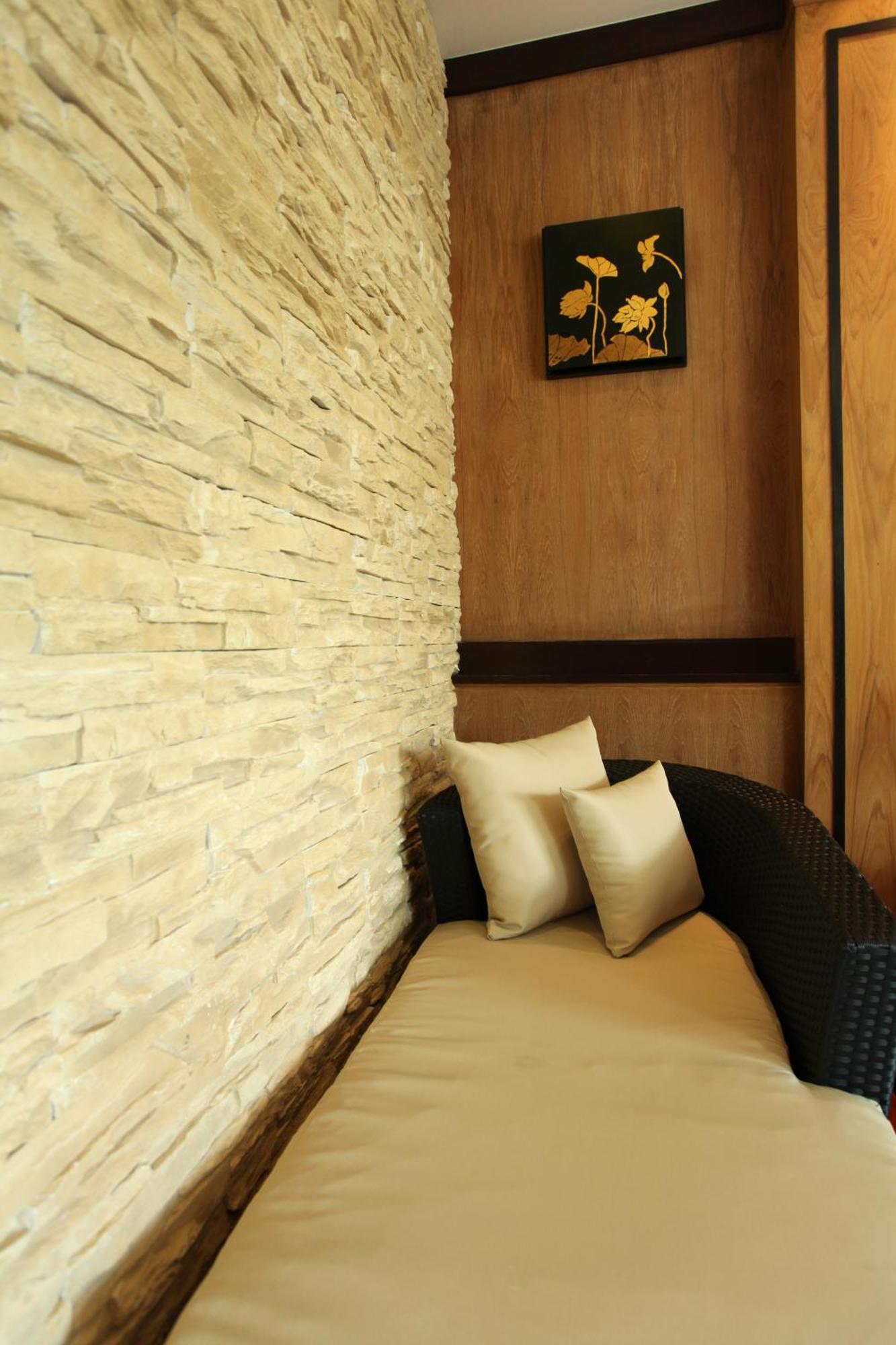 Rapeepan Ville Hotel Ubon Ratchathani Room photo